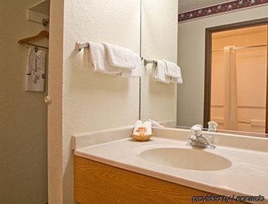 Super 8 By Wyndham San Antonio/Fiesta Ξενοδοχείο Εξωτερικό φωτογραφία